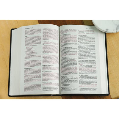 NIV, Gift and Award Bible, Leather-Look, Red Letter Edition, Comfort Print