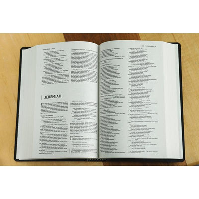 NIV, Gift and Award Bible, Leather-Look, Red Letter Edition, Comfort Print