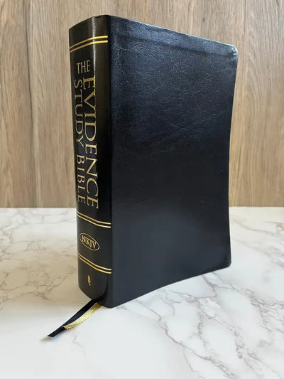 NKJV World Evidence Study Bible, Black Leather Luxury